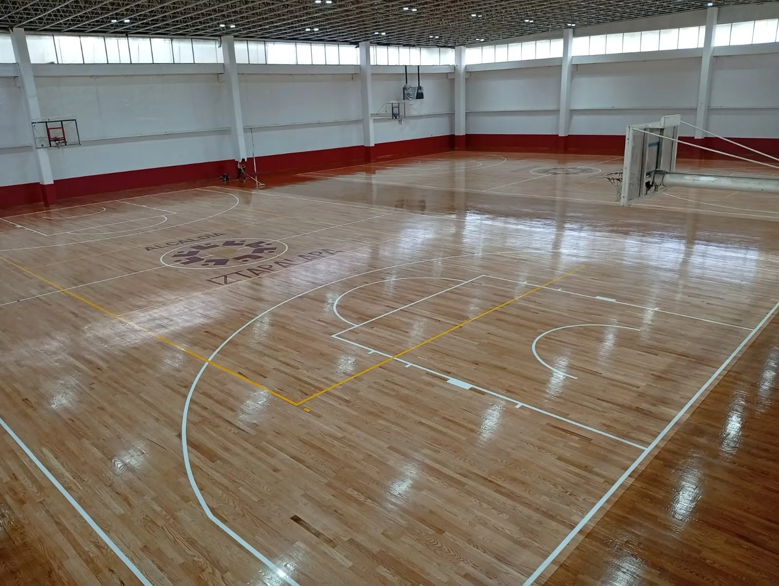 La duela techada del Gimnasio G2